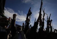 Iran, cosa significa l’attacco degli Houthi a Israele: la strategia di Teheran e il rischio escalation