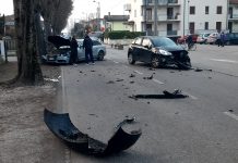 Suzzara, scontro tra auto all’incrocio tra via Toti e via Leopardi: 3 persone coinvolte