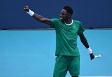 Miami, Kouamé vince prima partita a 17 anni. E Djokovic lo ‘incorona’