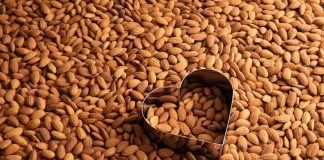 Salute: studio, ‘consumo regolare di mandorle promuove salute del cuore’