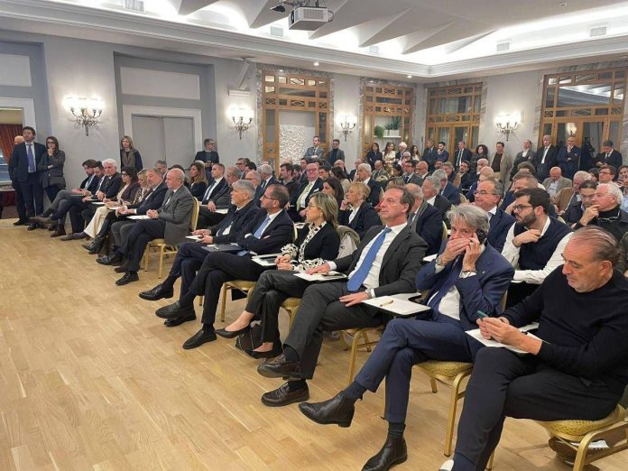 platea_evento_a_roma_comitato_sanitari_per_il_si