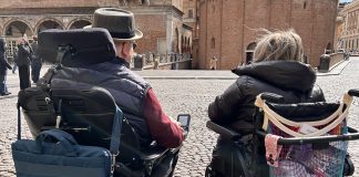 Al via a Mantova i sopralluoghi per rendere i negozi del centro più accessibili