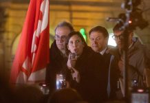 Referendum, leader dell’opposizione in festa: “Vittoria del No è un messaggio per Meloni”