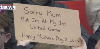 Festa della mamma… allo stadio, tifoso United: “Scusa, è la mia prima partita”