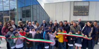 Mantova, inaugurata la scuola Piero Angela: “un’opera che cambia l’intero quartiere”