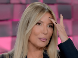 Selvaggia Lucarelli, matrimonio rimandato: “Non siamo riusciti a organizzare”