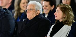 Milano Cortina, oggi la cerimonia di apertura delle Paralimpiadi. Pioggia di applausi per Mattarella