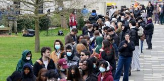 Meningite, salgono a 34 i casi nel Kent in Uk: code per il vaccino