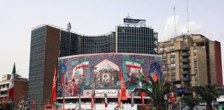 Iran, chi governa davvero a Teheran? Leadership non è più vertice unico, l’analisi