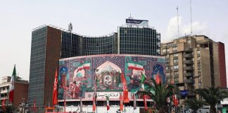 Iran, Pasdaran: “Attacco a centrali elettriche Israele e Golfo se colpiscono le nostre”. Forti esplosioni in tutto il Paese, danni a ospedale – La diretta