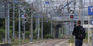 Guasto alla linea ferroviaria, treni in ritardo a Genova