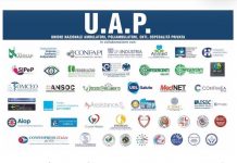 Manifestazione nazionale Uap al Teatro Brancaccio di Roma