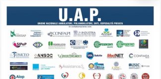 Manifestazione nazionale Uap al Teatro Brancaccio di Roma