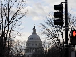 La Cina chiede stop delle operazioni militari in Iran dopo il discorso di Trump