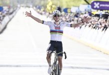Pogacar vince il Giro delle Fiandre, Van der Poel ed Evenepoel sul podio