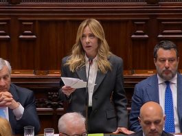 Iran, Meloni “A un passo da punto non ritorno, perseguire prospettiva pace”