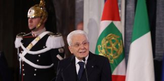 Mattarella “Grati a Polizia, impegno contro soprusi e violenza”