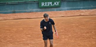 Cobolli batte Zverev e vola in finale a Monaco di Baviera