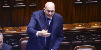 Iran, Crosetto “A Hormuz con l’Onu, ma il Parlamento dica sì anche senza suo ok”