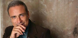 Recital benefico con Enzo Decaro al Polirone per restaurare le statue cinquecentesche del Begarelli