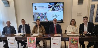 Vini passiti e fiori accendono i borghi di Volta Mantovana e Castellaro Lagusello