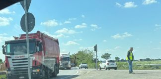 Camion bloccato a Polesine, traffico in tilt