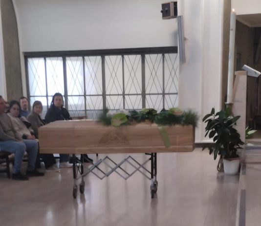Dolore e incredulità ai funerali del professor Zecca, morto a soli 36 anni