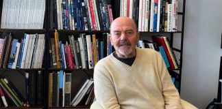 Addio ad Adriano Goldschmied, il ‘padrino del denim’ che rivoluzionò i jeans aveva 82 anni