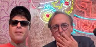 Bonelli e la gag dello spinello da Fedez: “Niente di preparato, ho fumato per lanciare un messaggio”