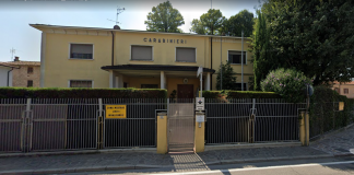 Diciassettenne trova portafoglio con 800 euro e lo consegna ai Carabinieri: esempio di onestà