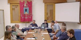 Il sindaco Bonesi in consiglio, respinge le accuse: “Motteggiana non è solo motori”