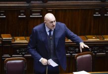 Iran, Crosetto: “Il rischio di questo conflitto è la follia”