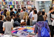 Leggere libri riduce il rischio di demenza? Ecco cosa c’è di vero secondo i medici anti-bufale