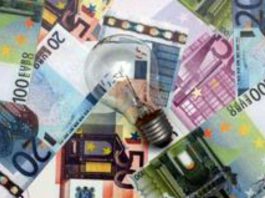 Bollette, bonus da 115 euro: chi lo riceve e quando arriva