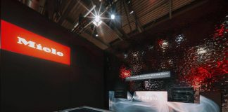 Design week, la cucina diventa ricettiva e connessa, Miele presenta ‘Designed to move with you’