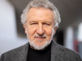 Piergiorgio Odifreddi protagonista al Bibiena: scienza e musica per raccontare il mistero delle comete