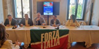 Forza Italia presenta la squadra: giovani e professionisti per il rilancio della città