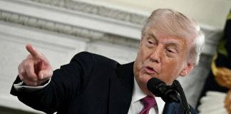 Iran-Usa, Trump cancella missione negoziatori in Pakistan: “A Teheran non si sa chi comanda”