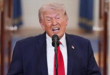 Trump minaccia ancora: “Iran apra il fottuto Stretto di Hormuz o finirà all’inferno”