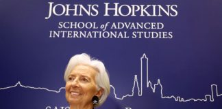 Lagarde “Non siamo in austerity, ma dobbiamo attenerci alle regole. Nel 2026 crescita in Ue sotto 1%”