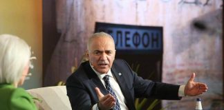 “La Cina aspetta la disfatta russa per riprendersi la Siberia”: Kasparov sul regime di Putin
