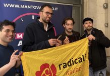 Cannabis fumata in pubblico a Mantova: l’azione di disobbedienza dei Radicali