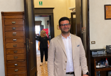 Andrea Murari debutta da sindaco in Comune «Subito al lavoro sui bandi per Mantova»