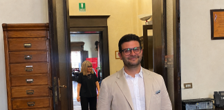 Andrea Murari debutta da sindaco in Comune «Subito al lavoro sui bandi per Mantova»