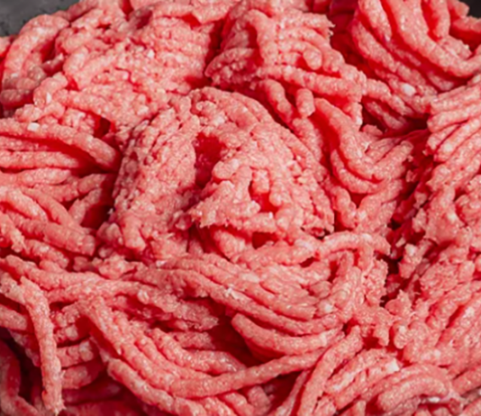 Carne bovina richiamata dai supermercati per rischio microbiologico, i lotti interessati