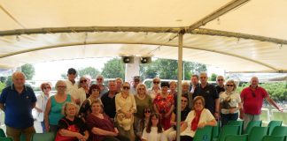 Sul battello tra i laghi di Mantova: la gita dei pensionati Cna