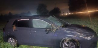 Moglia, auto esce di strada e finisce nei campi: paura per cinque giovanissimi,due all’ospedale