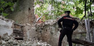 Castel Goffredo, 14enne cade dal muretto di una casa diroccata: trasportato in ospedale