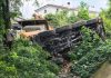 Autogrù sfonda il guardrail del cavalcavia della Tangenziale Nord e vola nel giardino di un’abitazione