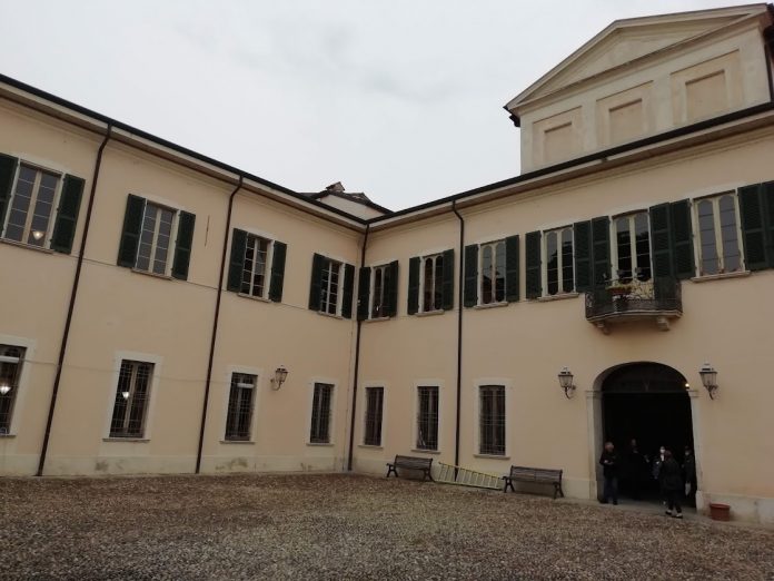biblioteca comunale castiglione